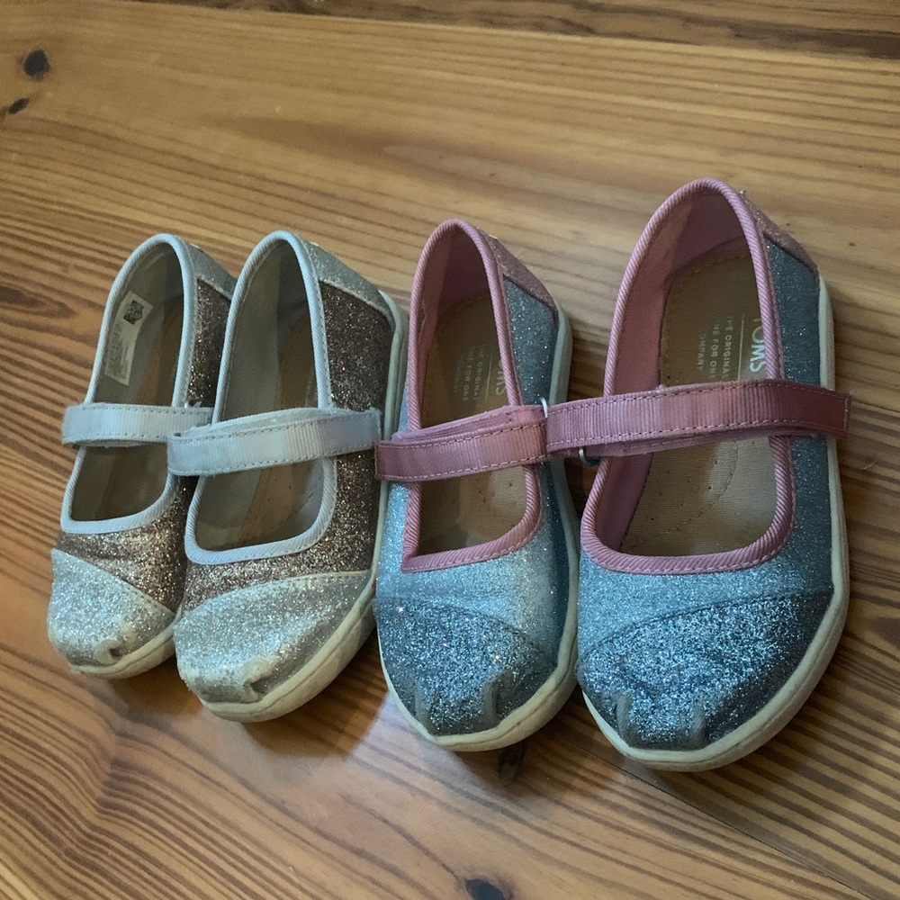 Toddler girl toms Glitter Maryjanes size 8 bundle